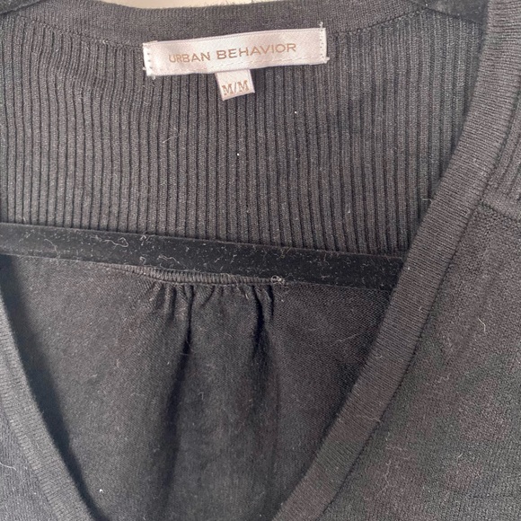 Urban Behaviour Black Knit Tank Top - Picture 2 of 6